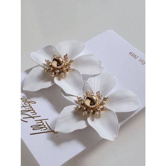 🤍🌺 LILLY PULITZER Oversized White Orchid Flower Earrings NEW WITH GIFT BAG - Picture 11 of 17